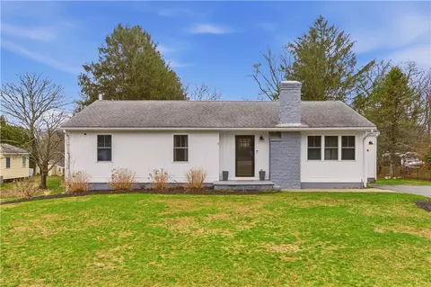 739 East Rd, Tiverton, RI 02878