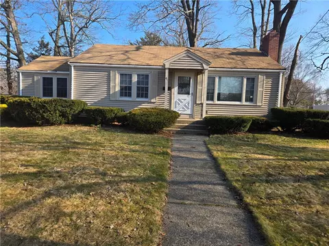Exterior - 46 Galant Dr, Warwick, RI 02886 photo 2 of 3
