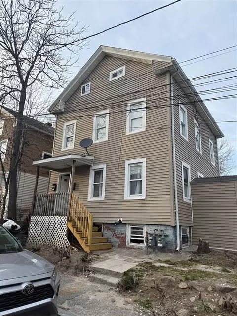 14 Dome St, Providence, RI 02908