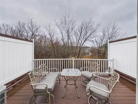 Exterior - 3399 Post Rd #6, Warwick, RI 02886 photo 1 of 2
