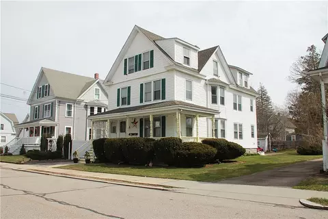 Exterior - 14 George St, Westerly, RI 02891 photo 4 of 8