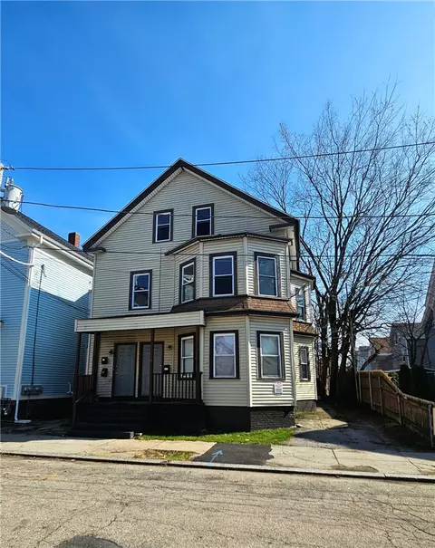 26 Inkerman St, Providence, RI 02908