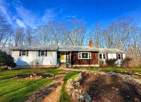 22 Dexter Rock Way, Lincoln, RI 02865