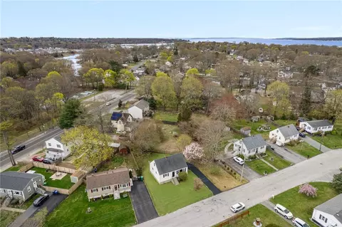 View/Area - 26 Limestone Rd, Warwick, RI 02889 photo 3 of 6