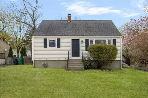 Exterior - 26 Limestone Rd, Warwick, RI 02889 photo 6 of 12