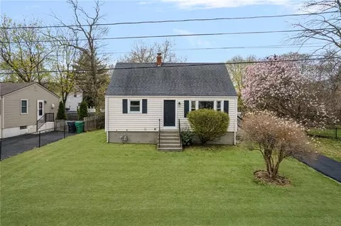 Exterior - 26 Limestone Rd, Warwick, RI 02889 photo 2 of 12