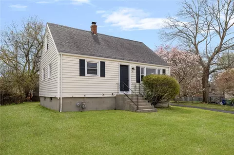 Exterior - 26 Limestone Rd, Warwick, RI 02889 photo 4 of 12