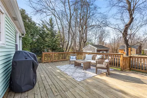 Exterior - 32 Overhill Rd, Warren, RI 02885 photo 5 of 8