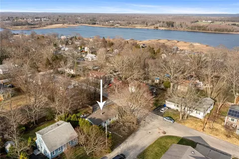 View/Area - 32 Overhill Rd, Warren, RI 02885 photo 1 of 4