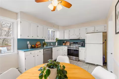Kitchen - 32 Overhill Rd, Warren, RI 02885 photo 5 of 5