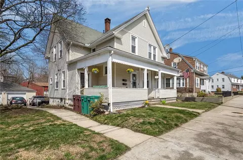 Exterior - 469 Winter St, Woonsocket, RI 02895 photo 2 of 7