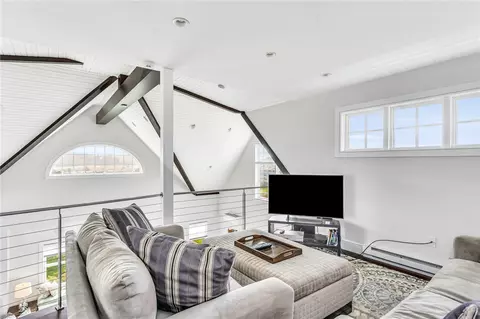 Living - 32 Breach Dr, Westerly, RI 02891 photo 6 of 6