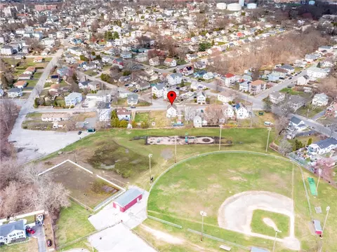 View/Area - 58 Williams St, Woonsocket, RI 02895 photo 3 of 10