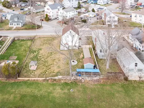 View/Area - 58 Williams St, Woonsocket, RI 02895 photo 7 of 10