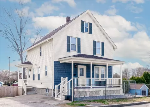 58 Williams St, Woonsocket, RI 02895