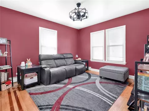 Living - 58 Williams St, Woonsocket, RI 02895 photo 1 of 3