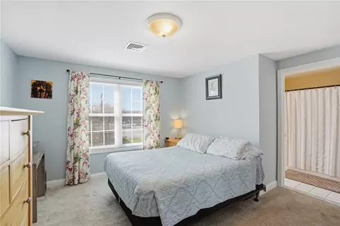 Bedroom - 272 Cass Ave #3, Woonsocket, RI 02895 photo 11 of 11