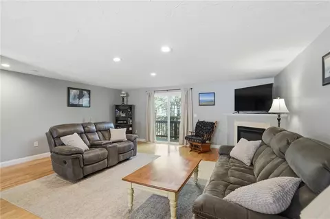 Living - 272 Cass Ave #3, Woonsocket, RI 02895 photo 2 of 3