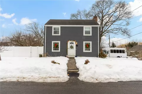 Exterior - 48 Rowe Ave, Warwick, RI 02889 photo 5 of 5