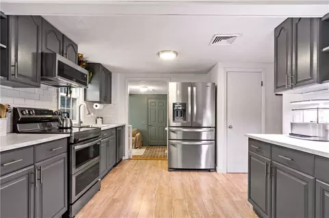Other - 48 Rowe Ave, Warwick, RI 02889 photo 5 of 10