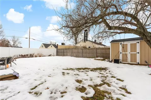 Exterior - 48 Rowe Ave, Warwick, RI 02889 photo 3 of 5