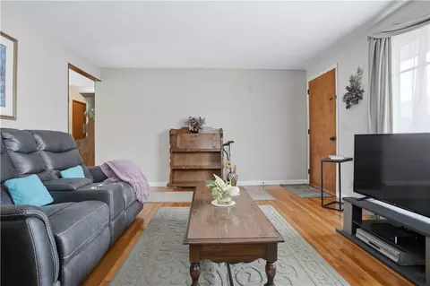 Living - 191 Nimitz Rd, Woonsocket, RI 02895 photo 4 of 4