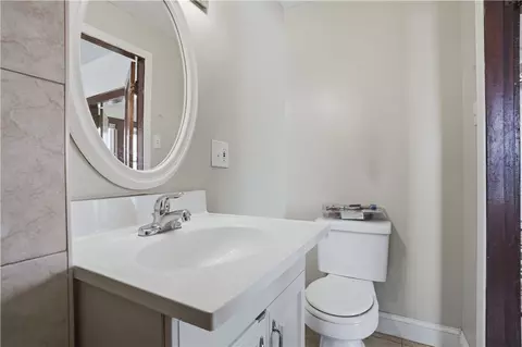 Bath - 50 Jackson St, Woonsocket, RI 02895 photo 2 of 4