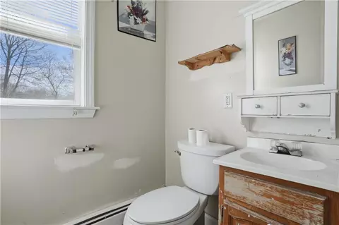 Bath - 50 Jackson St, Woonsocket, RI 02895 photo 4 of 4