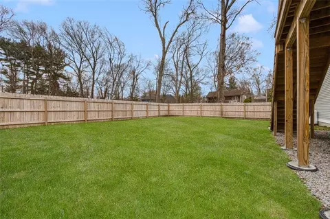 Exterior - 38 Overbrook Ave, Warwick, RI 02889 photo 8 of 10