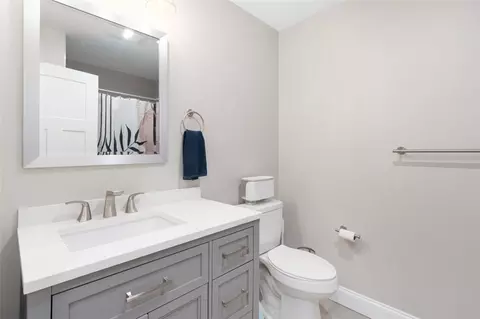 Bath - 38 Overbrook Ave, Warwick, RI 02889 photo 1 of 5
