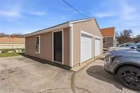 Exterior - 149 Burrington St, Woonsocket, RI 02895 photo 7 of 10