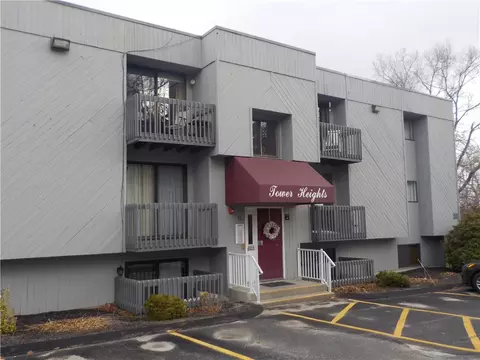 78 Saint Joseph St, Woonsocket, RI 02895