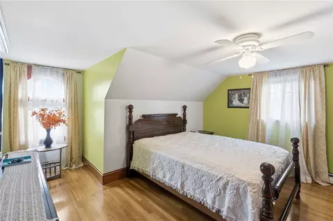 Bedroom - 16 Althea Rd, Warwick, RI 02889 photo 3 of 5