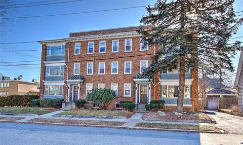 539 Lloyd Ave #8, Providence, RI 02906
