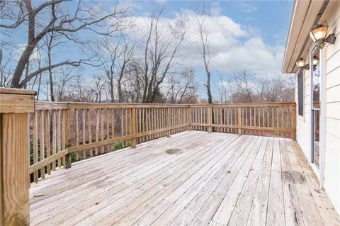 Exterior - 26 Anthony St, Warwick, RI 02886 photo 8 of 8