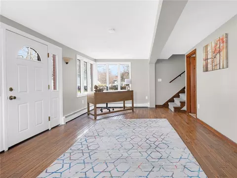 Entry Way - 26 Anthony St, Warwick, RI 02886 photo 2 of 2