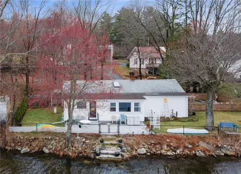 2444 Hartford Ave, Johnston, RI 02919