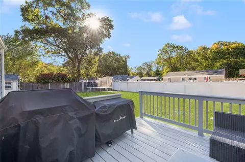 Exterior - 74 Stephens Ave, Warwick, RI 02886 photo 5 of 7