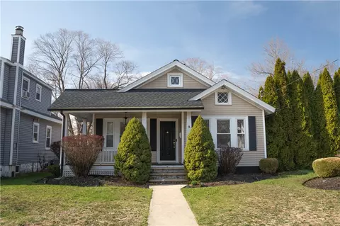 3 Nelson St, North Providence, RI 02911