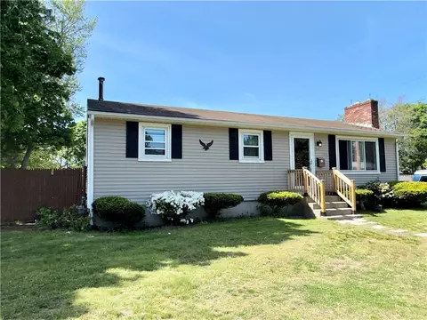 24 Johnson Ave, Warwick, RI 02886