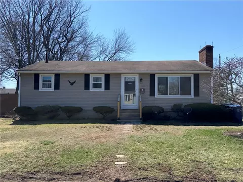 24 Johnson Ave, Warwick, RI 02886
