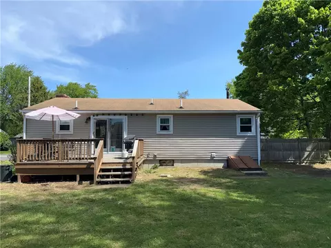 Exterior - 24 Johnson Ave, Warwick, RI 02886 photo 4 of 7