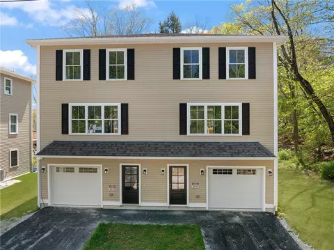 40 Farnum Pike #4, Smithfield, RI 02917