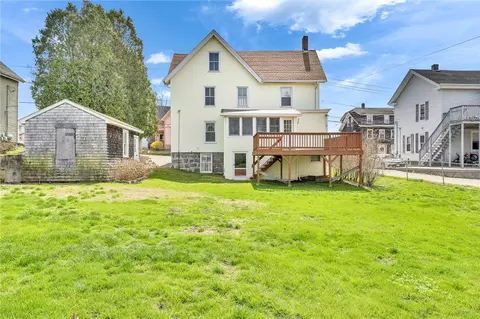 Exterior - 38 School St, Westerly, RI 02891 photo 1 of 3