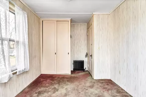 Bedroom - 38 School St, Westerly, RI 02891 photo 3 of 5