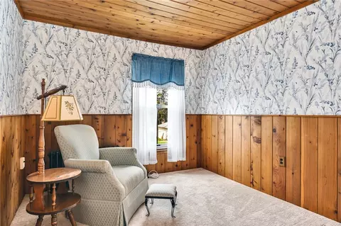 Bedroom - 38 School St, Westerly, RI 02891 photo 1 of 5