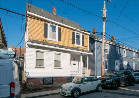 29 Anthony St, Newport, RI 02840