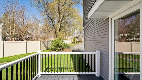 Exterior - 200 Post Rd #610, Warwick, RI 02888 photo 3 of 3