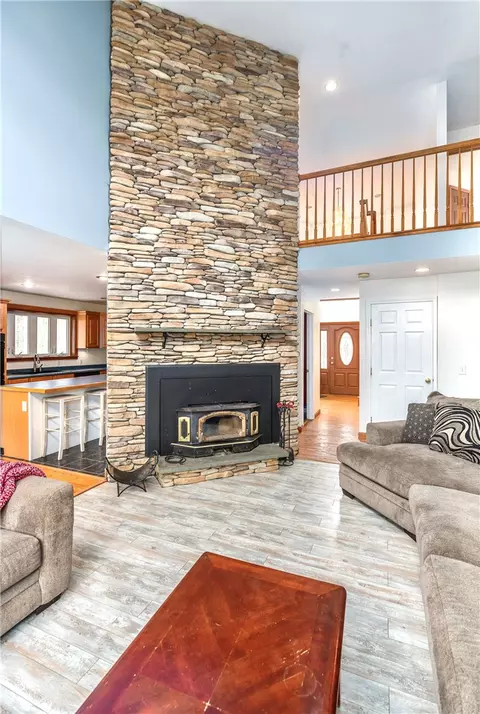 Living - 542 Spring St, Exeter, RI 02822 photo 2 of 6