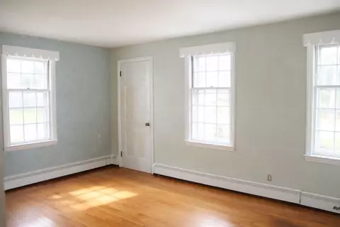 Bedroom - 369 Manor Dr, Warwick, RI 02888 photo 1 of 2